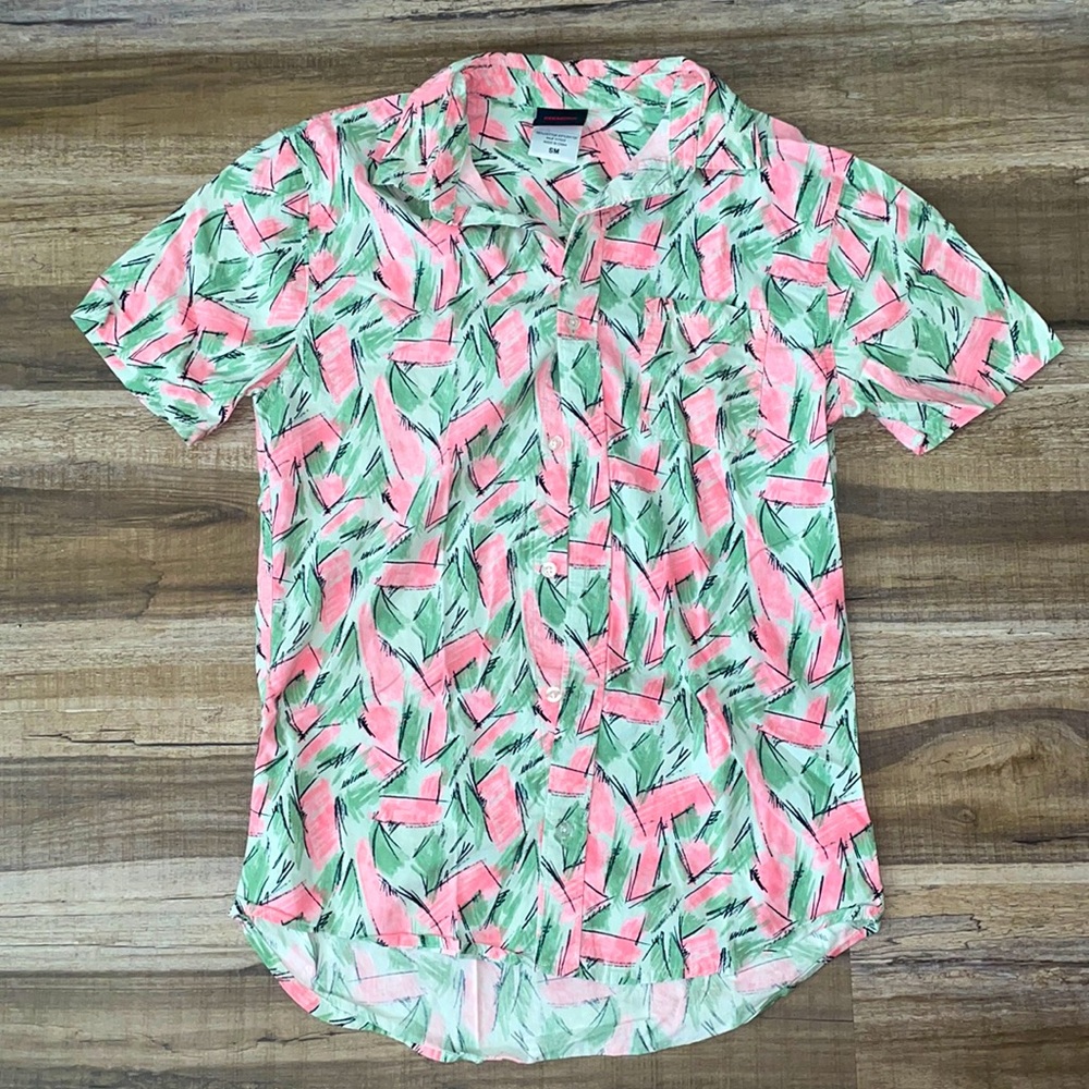 Stranger Things Aloha Shirt Small